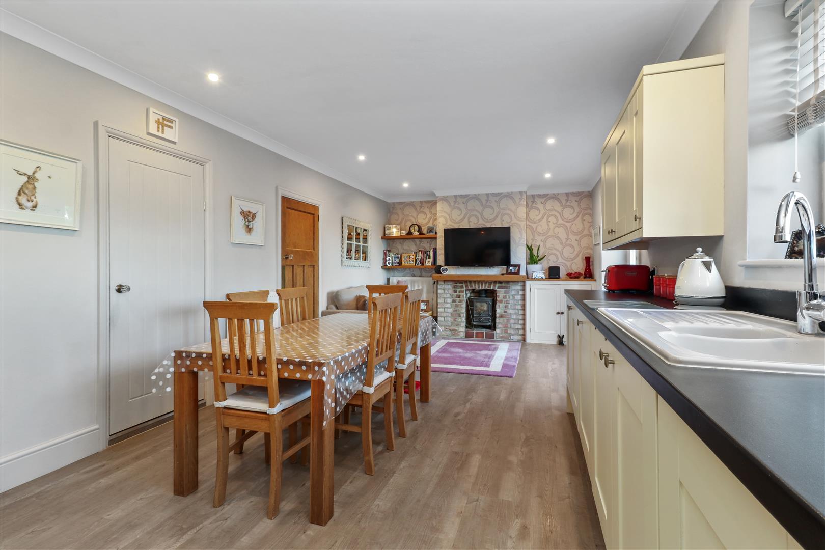 Property Details for Kings Drive Eastbourne East Sussex BN21 2PB